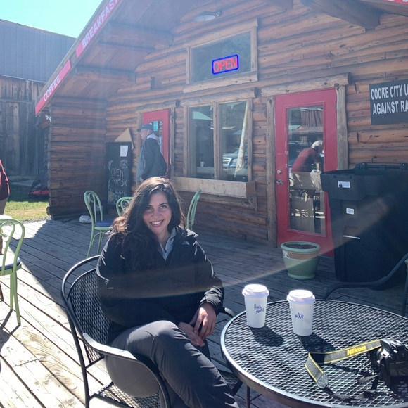 Meet your Posher, Megan - Picture 13 of 16